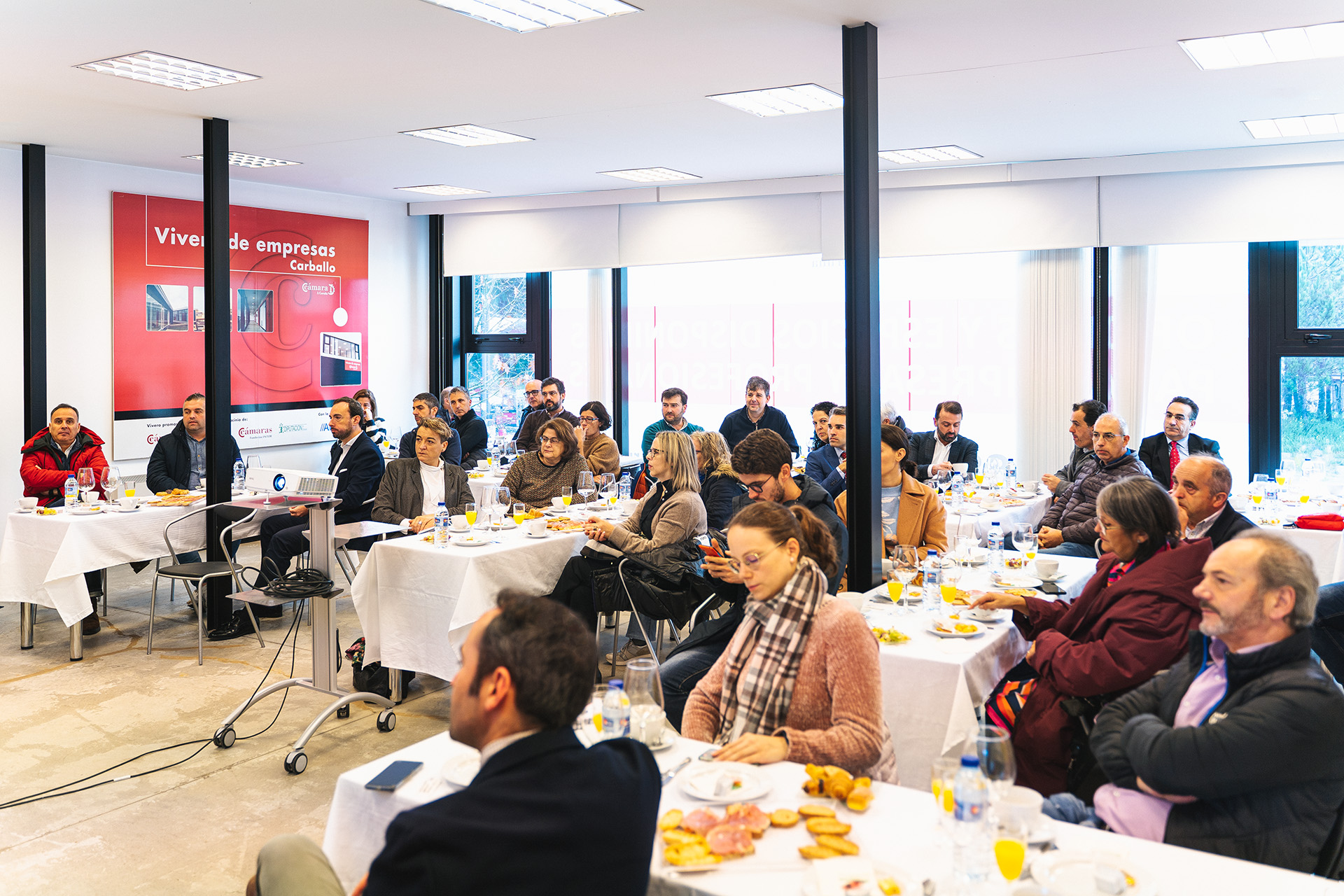 Desayuno informativo sobre Negocio Internacional y Comercio Exterior. 